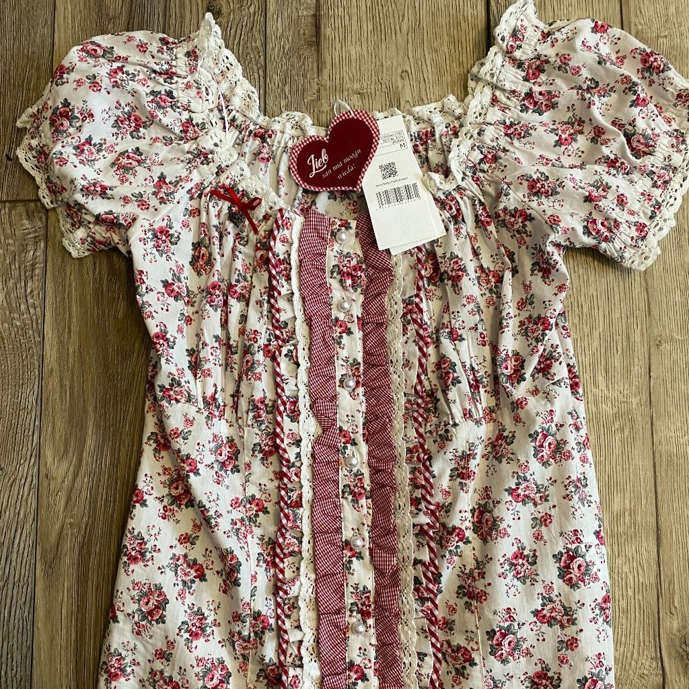 German Octoberfest Women's Floral Blouse Size Medium